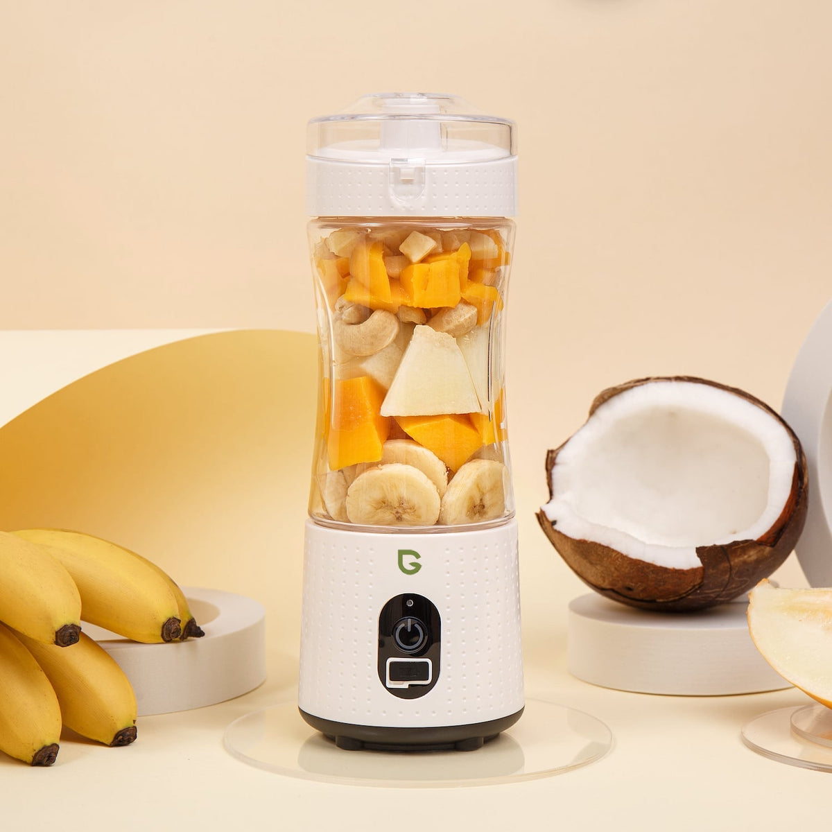 GreenTest portable blender in white