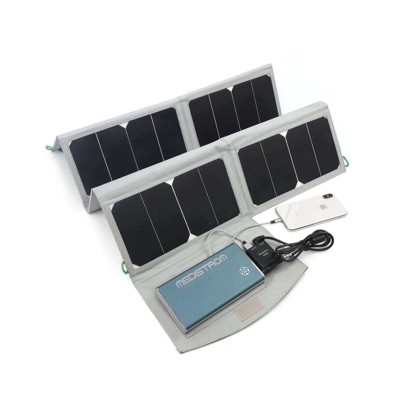 Medistrom Solar Panel 50W plugged Pilot-12 / 24 Lite and iPhone